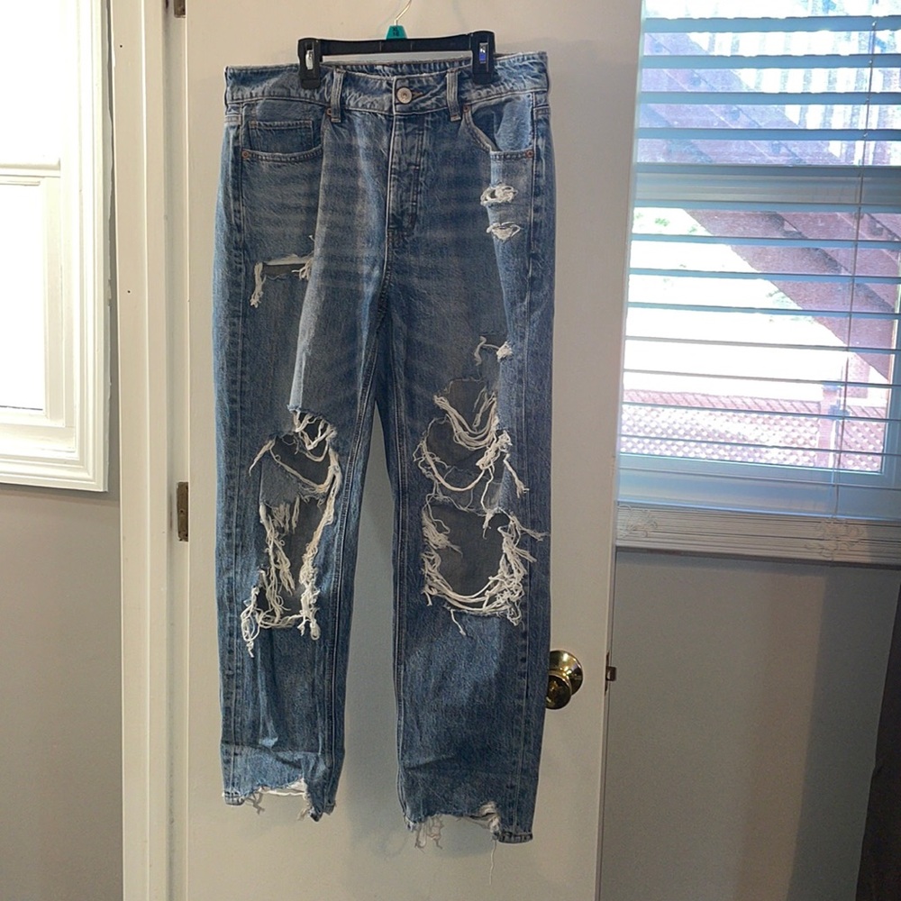 Womens American Eagle jeans
